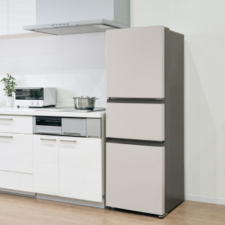 ルームスタイリストも太鼓判！キッチンと暮らしが整うAQUAの冷蔵庫